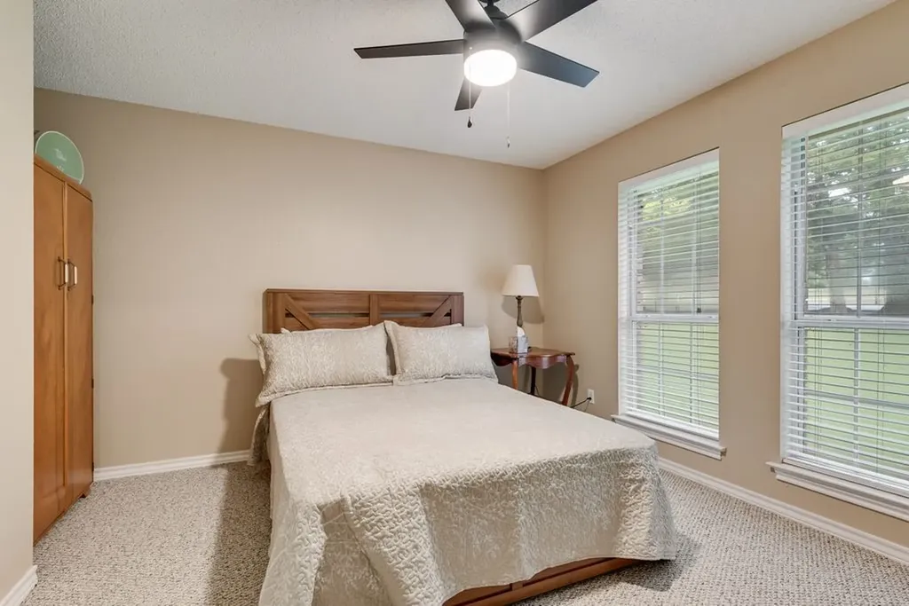 602 Creek View Circle Ovilla TX 75154