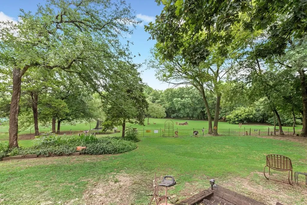 602 Creek View Circle Ovilla TX 75154
