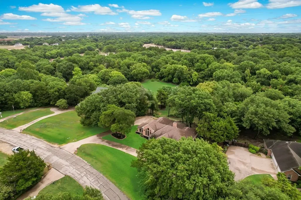 602 Creek View Circle Ovilla TX 75154