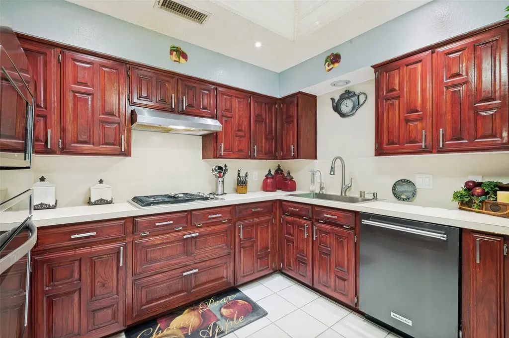2904 Pitkin Drive Arlington TX 76006