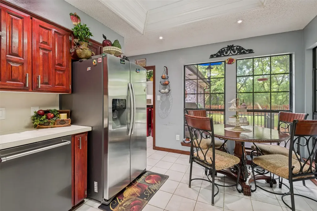 2904 Pitkin Drive Arlington TX 76006