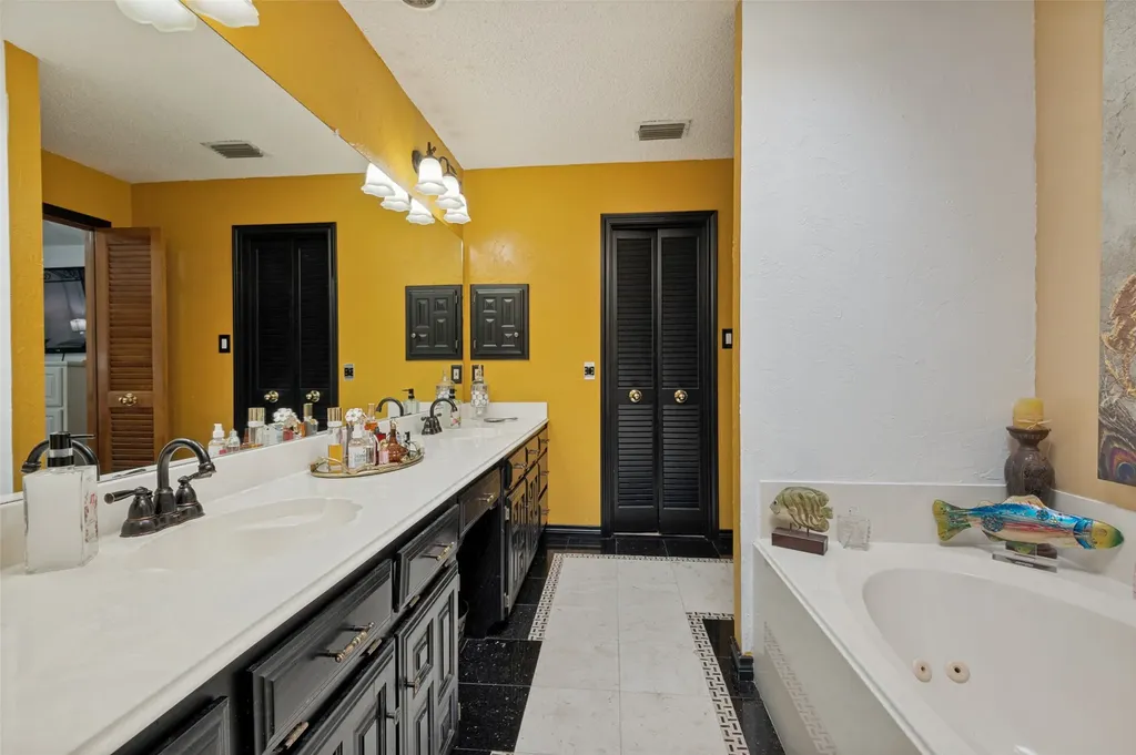 2904 Pitkin Drive Arlington TX 76006
