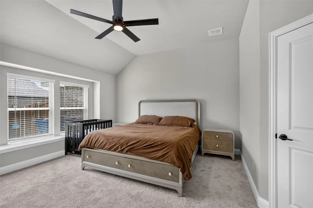 208 Shady Bank Way Nevada TX 75173