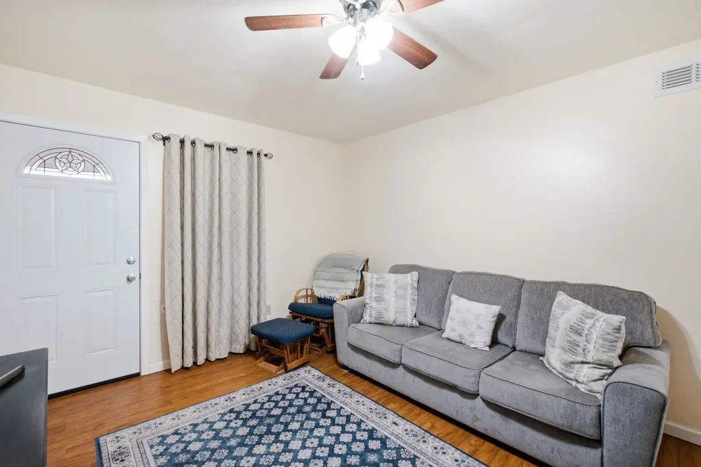 701 Van Winkle Street Weatherford TX 76086
