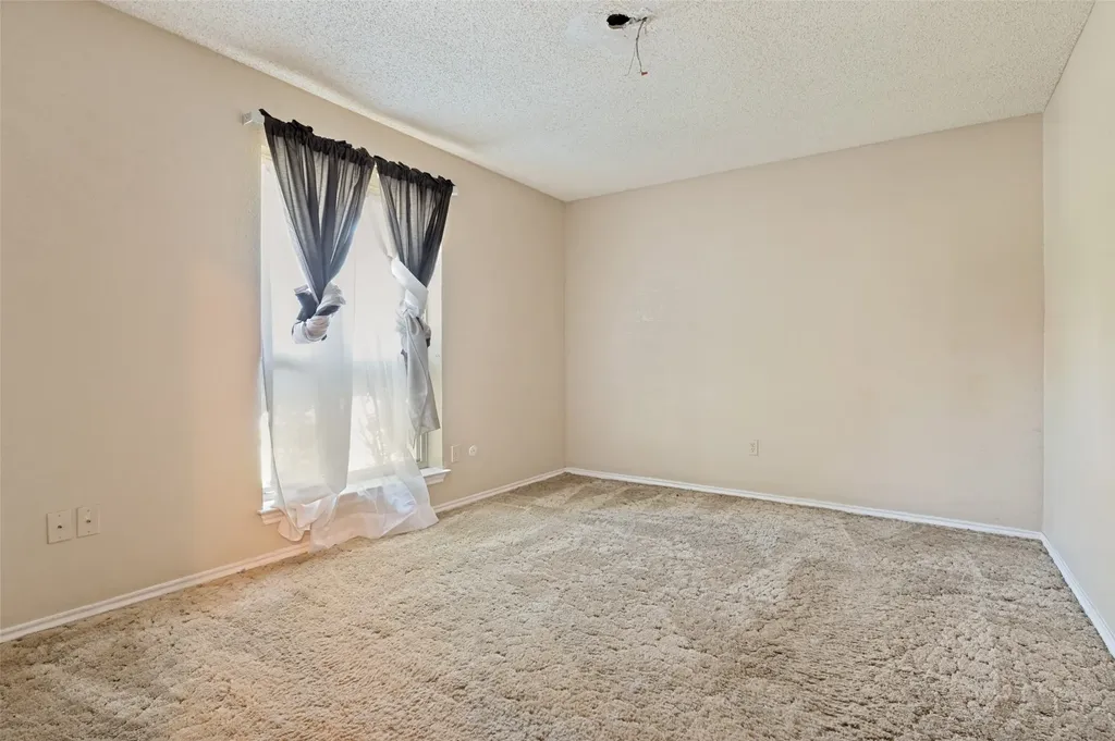 3701 Ashbury Lane Bedford TX 76021