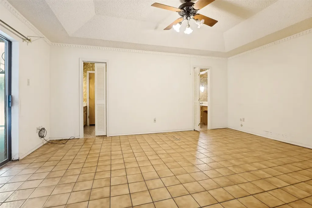 3701 Ashbury Lane Bedford TX 76021
