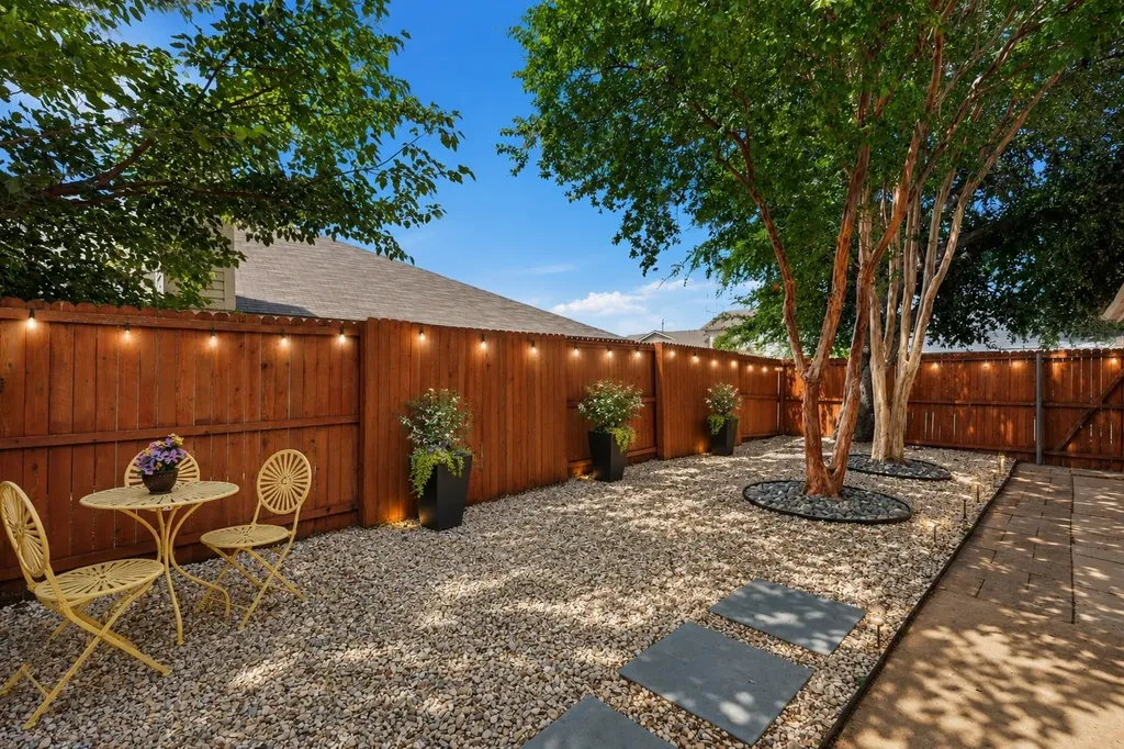 2308 Carol Good Lane Carrollton TX 75006
