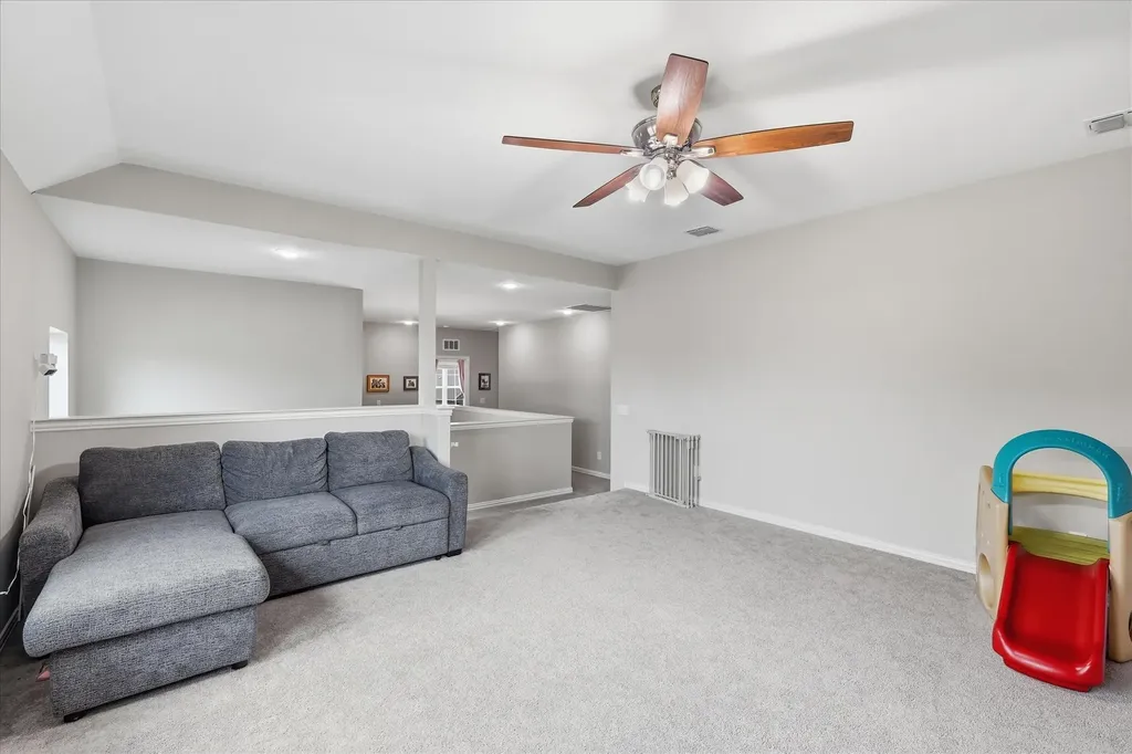 825 Crest Breeze Drive Fort Worth TX 76052