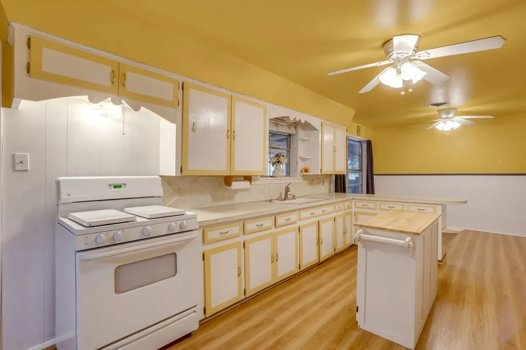4536 County Road 806 Cleburne TX 76031