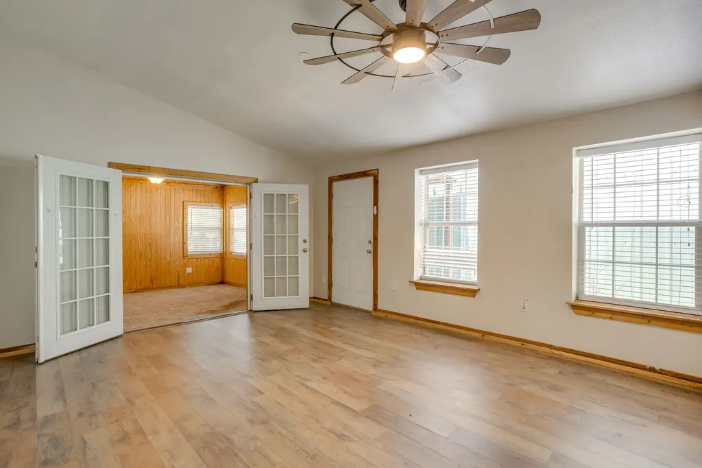 4536 County Road 806 Cleburne TX 76031