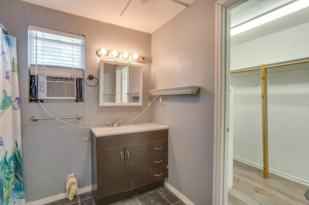 4536 County Road 806 Cleburne TX 76031