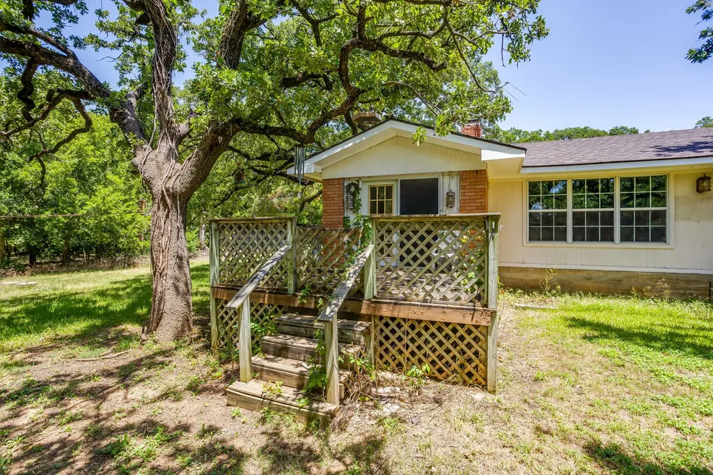 4536 County Road 806 Cleburne TX 76031