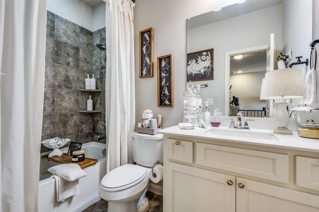 1132 Moonstone Street Carrollton TX 75007