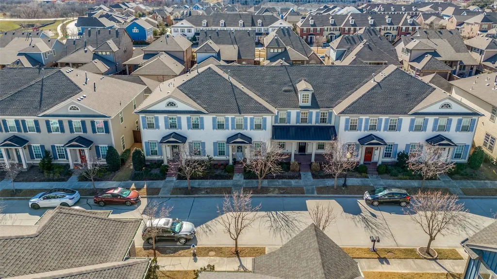 1132 Moonstone Street Carrollton TX 75007