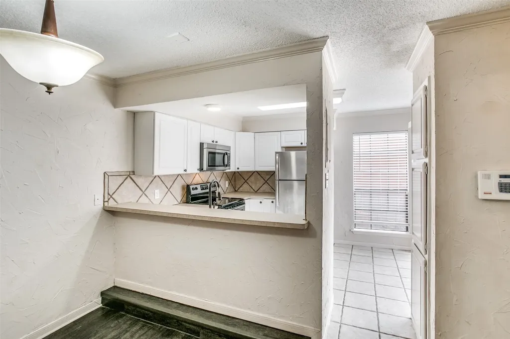2621 Piedras Irving TX 75038