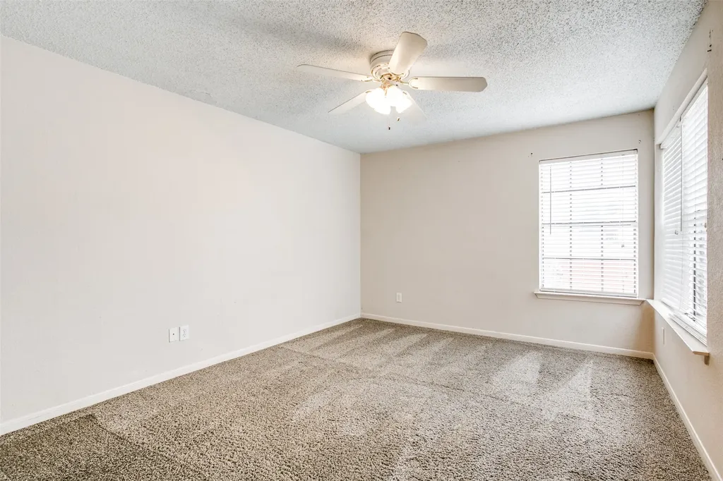 2621 Piedras Irving TX 75038