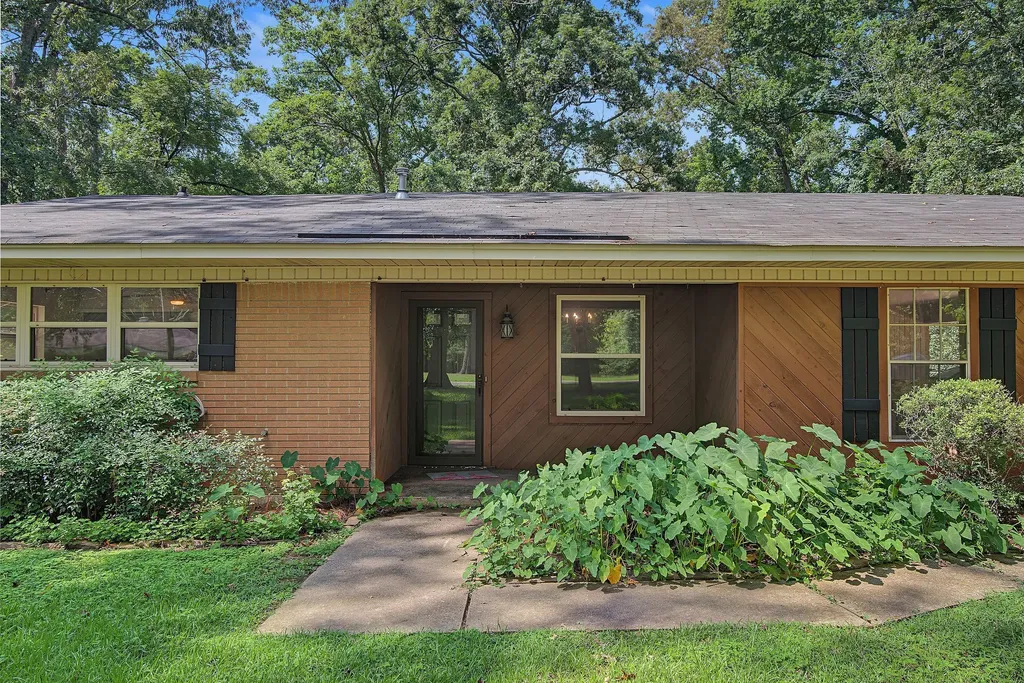 9321 Dogwood Trail Haughton LA 71037