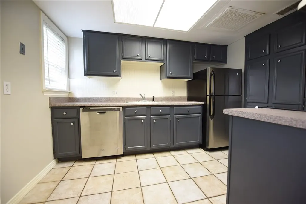 6357 Oriole Drive Dallas TX 75209