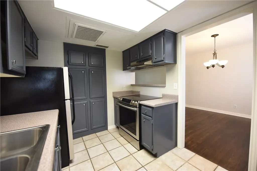 6357 Oriole Drive Dallas TX 75209