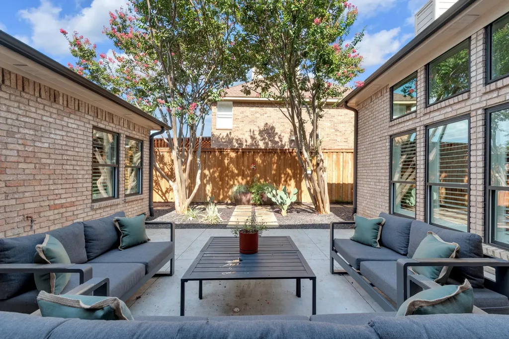 1725 Simsbury Drive Plano TX 75025