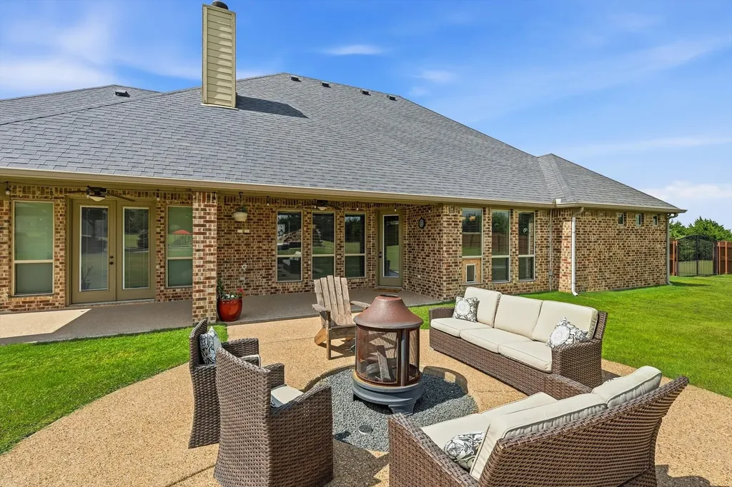 7030 Brooke Boulevard Midlothian TX 76065