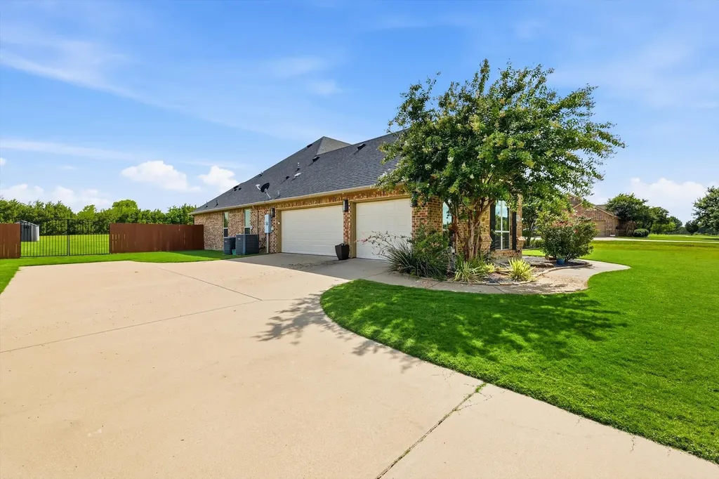 7030 Brooke Boulevard Midlothian TX 76065