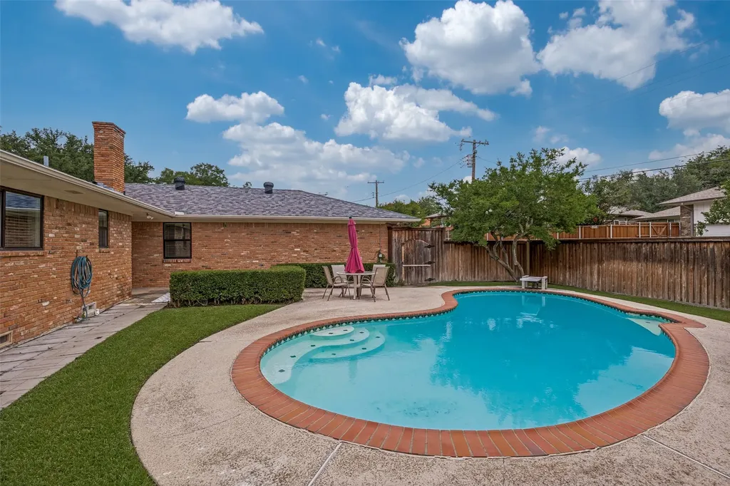 9615 Millridge Drive Dallas TX 75243