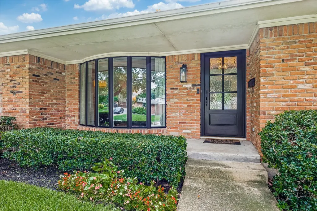 9615 Millridge Drive Dallas TX 75243