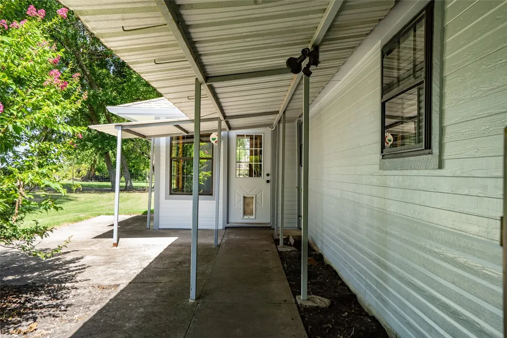 205 Murchison Street Farmersville TX 75442
