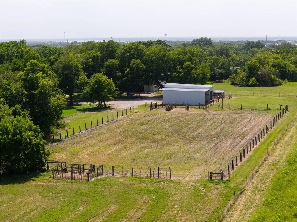 205 Murchison Street Farmersville TX 75442