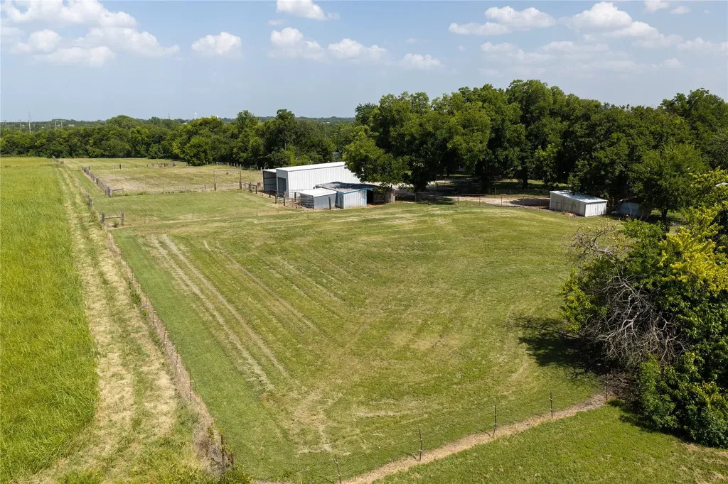 205 Murchison Street Farmersville TX 75442