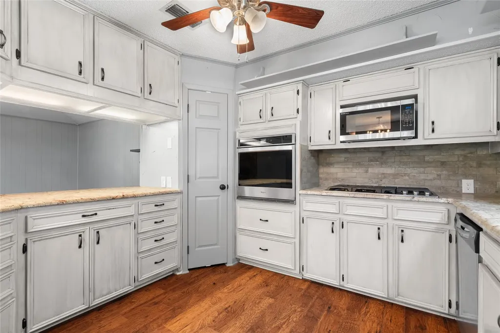 205 Murchison Street Farmersville TX 75442