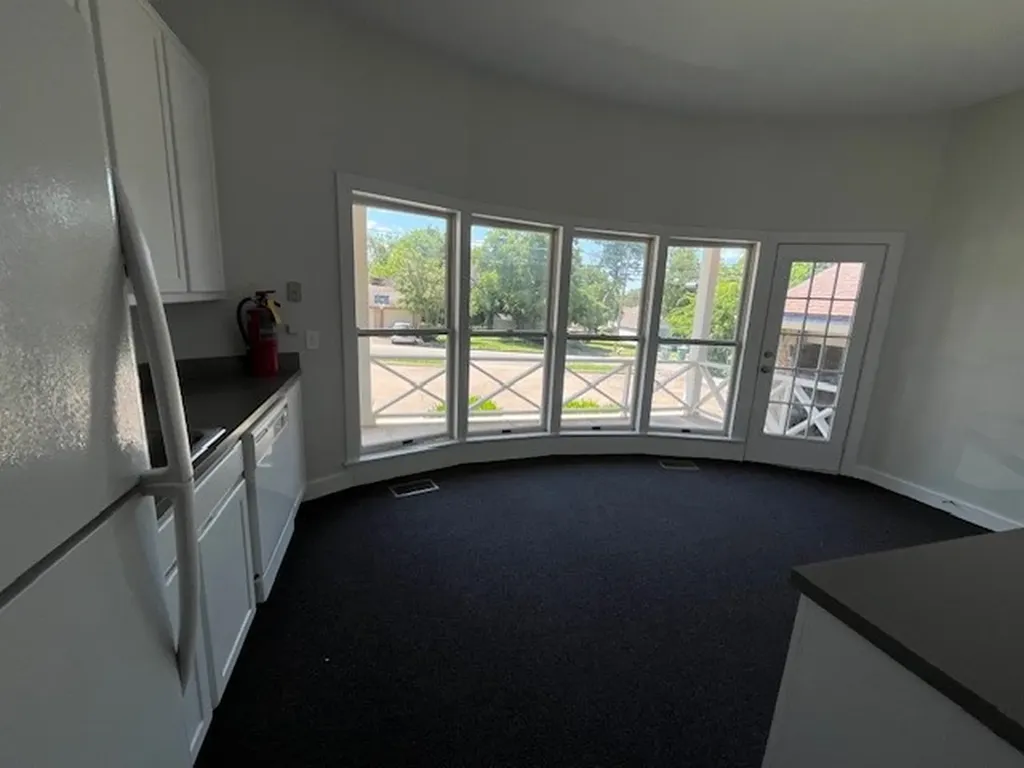 300 N Bryant Avenue Sherman TX 75090