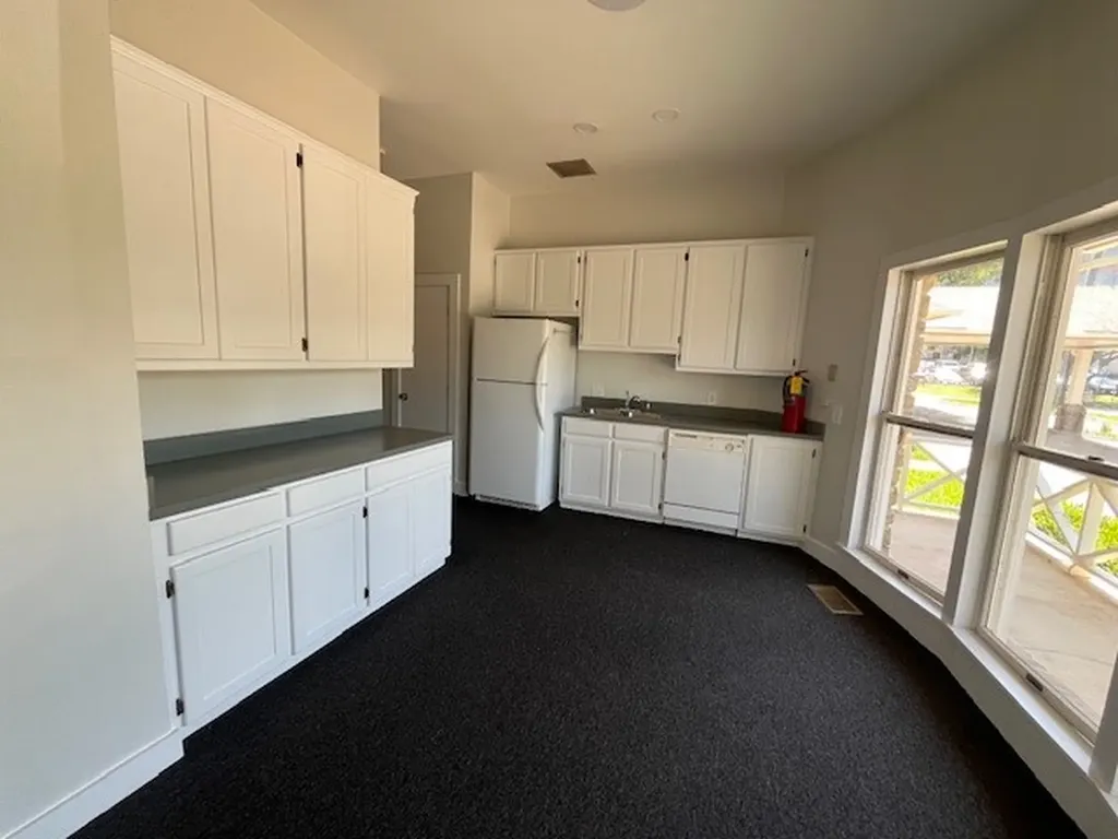 300 N Bryant Avenue Sherman TX 75090