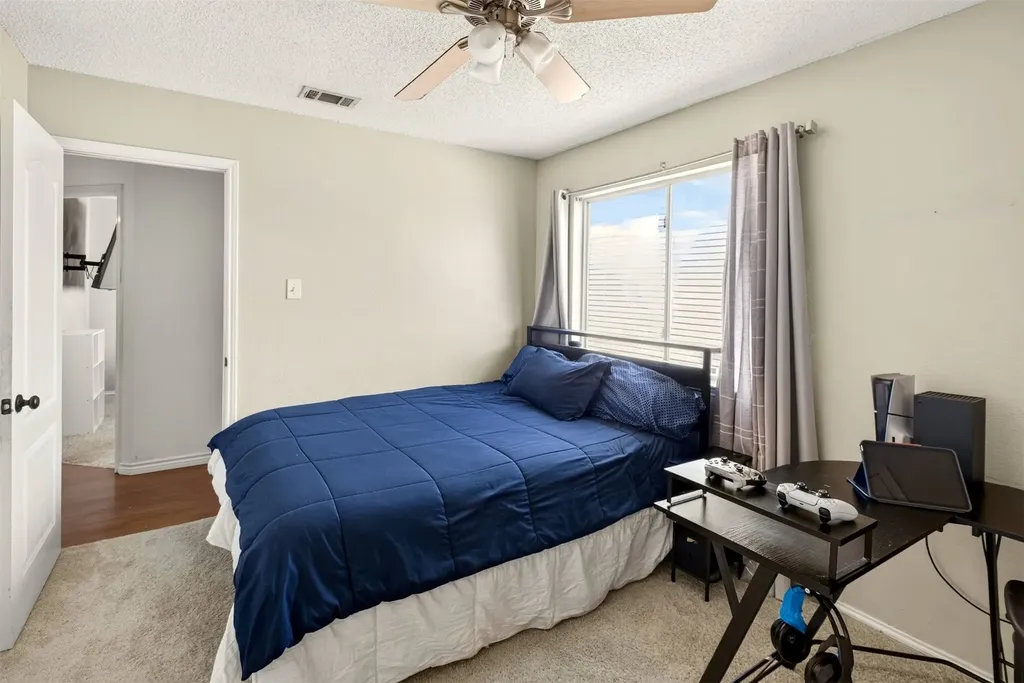 2272 Bresee Drive Carrollton TX 75010