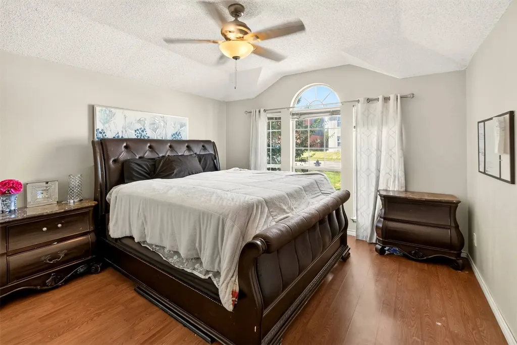 2272 Bresee Drive Carrollton TX 75010