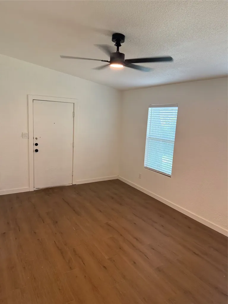 3004 N 15th A Street Waco TX 76708