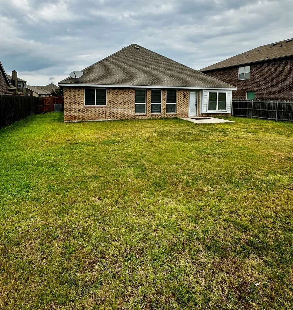 3011 Winecup Court Heartland TX 75126
