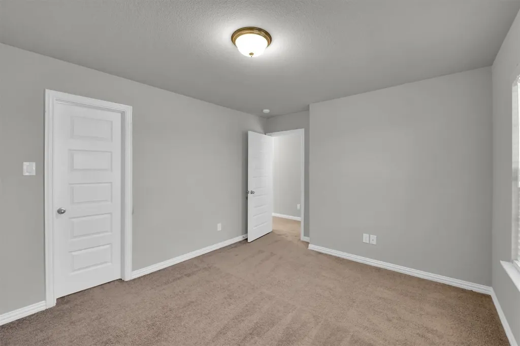 6401 Longhorn Herd Lane Fort Worth TX 76123