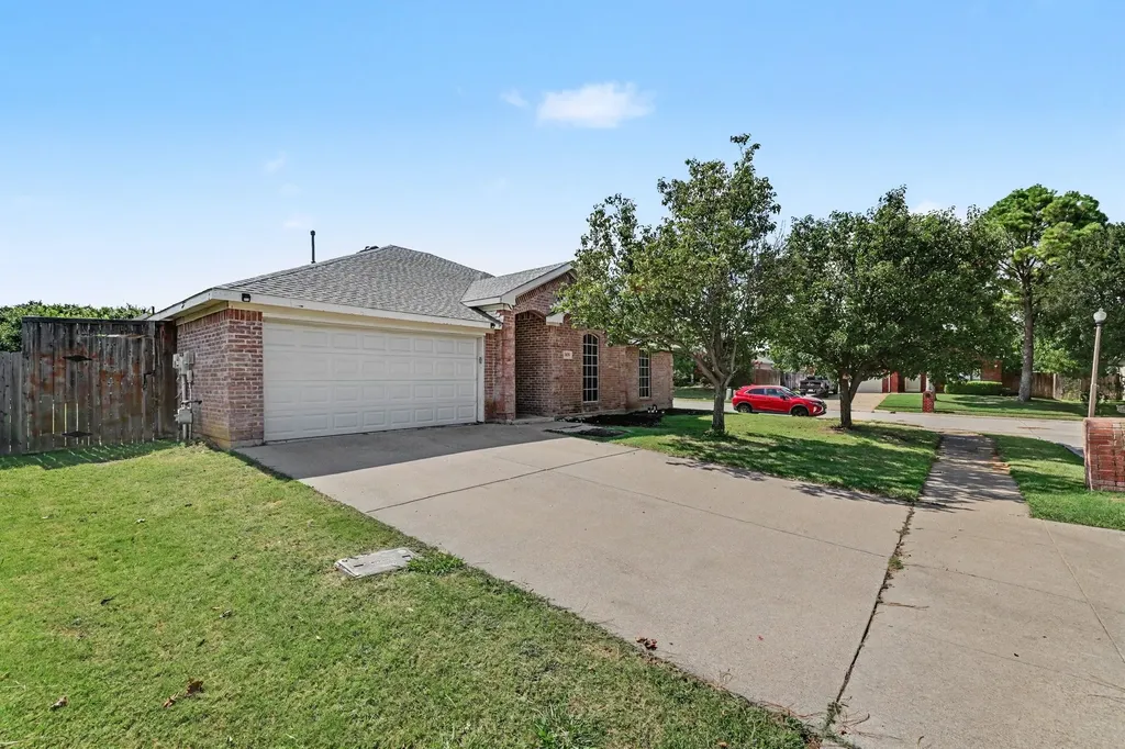 3820 Willowick Circle Denton TX 76210