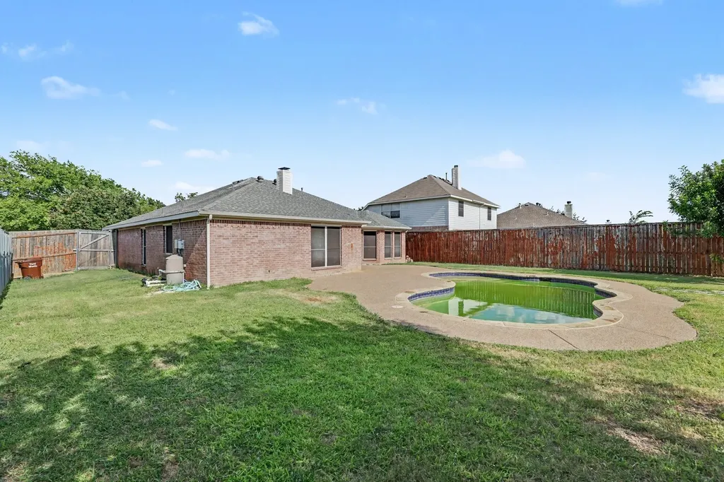 3820 Willowick Circle Denton TX 76210