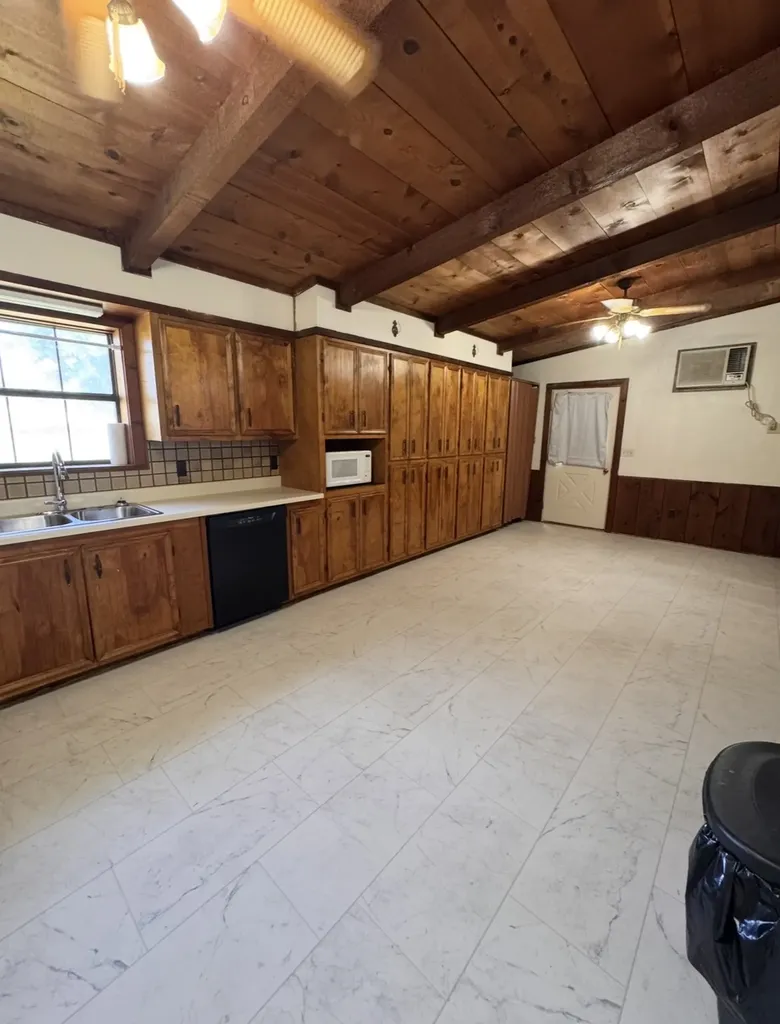 1391 County Road 232 Gustine TX 76455