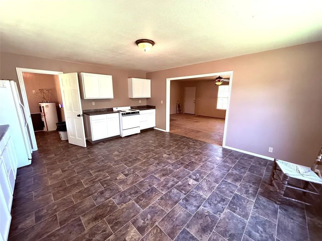 175 County Road NW 1010 Mount Vernon TX 75457