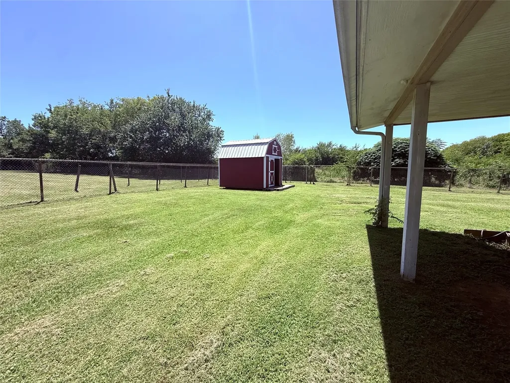 175 County Road NW 1010 Mount Vernon TX 75457