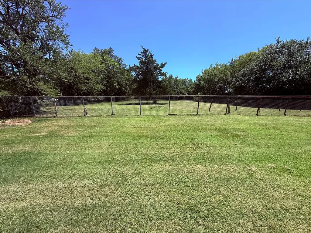 175 County Road NW 1010 Mount Vernon TX 75457
