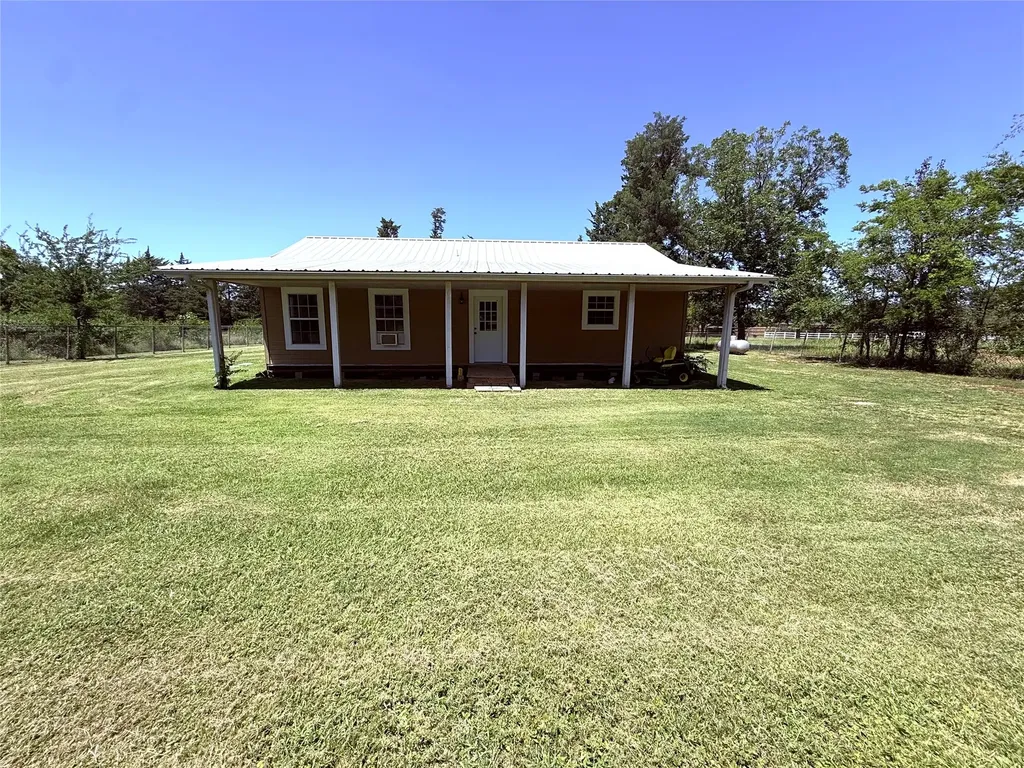 175 County Road NW 1010 Mount Vernon TX 75457