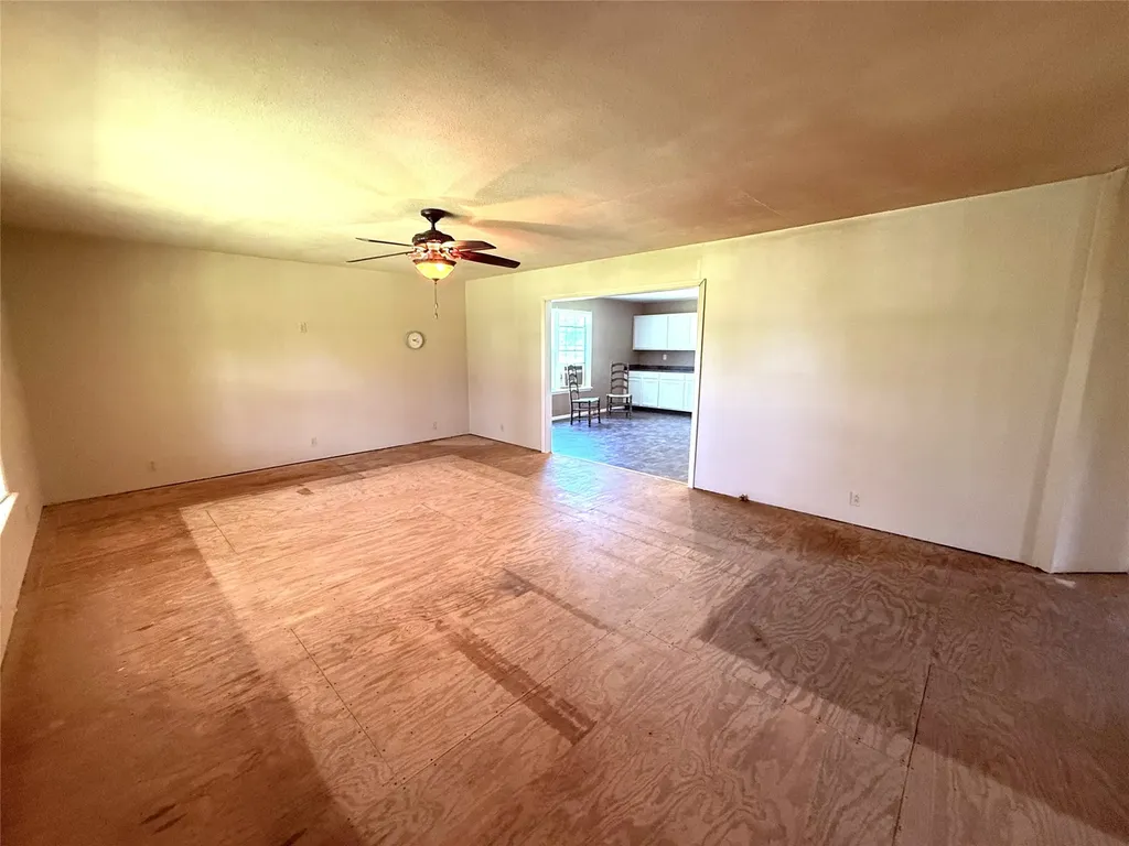 175 County Road NW 1010 Mount Vernon TX 75457