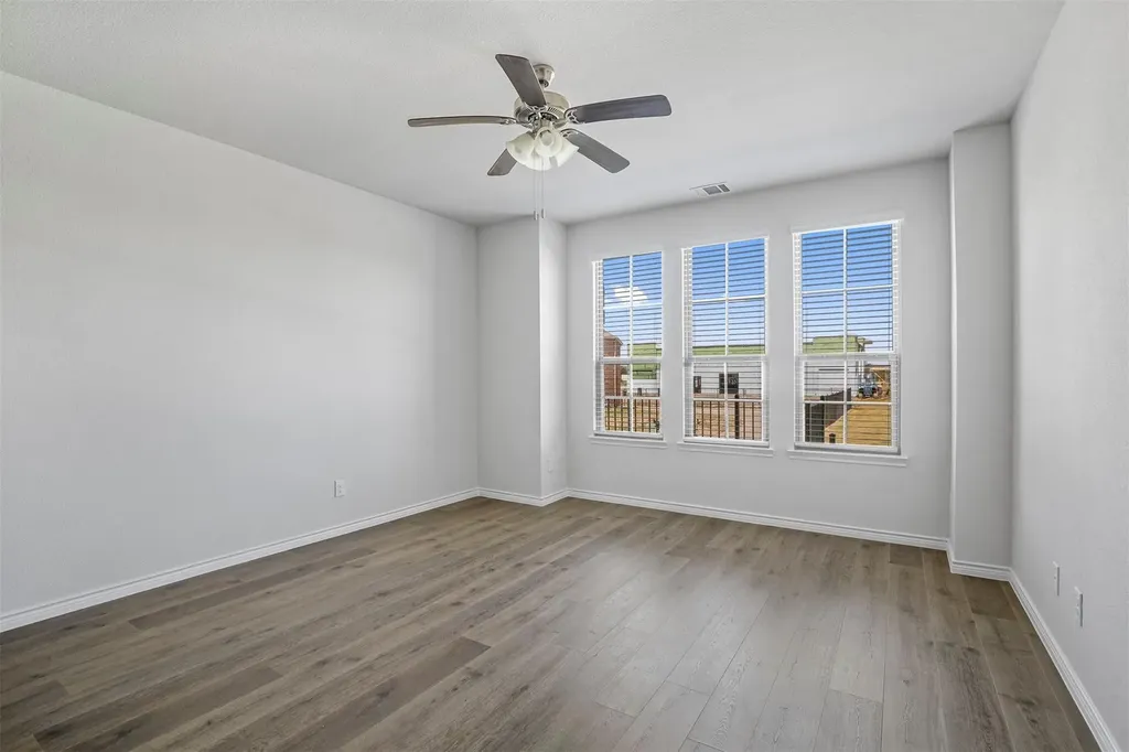 1933 Buffalo Hill Drive Mesquite TX 75149