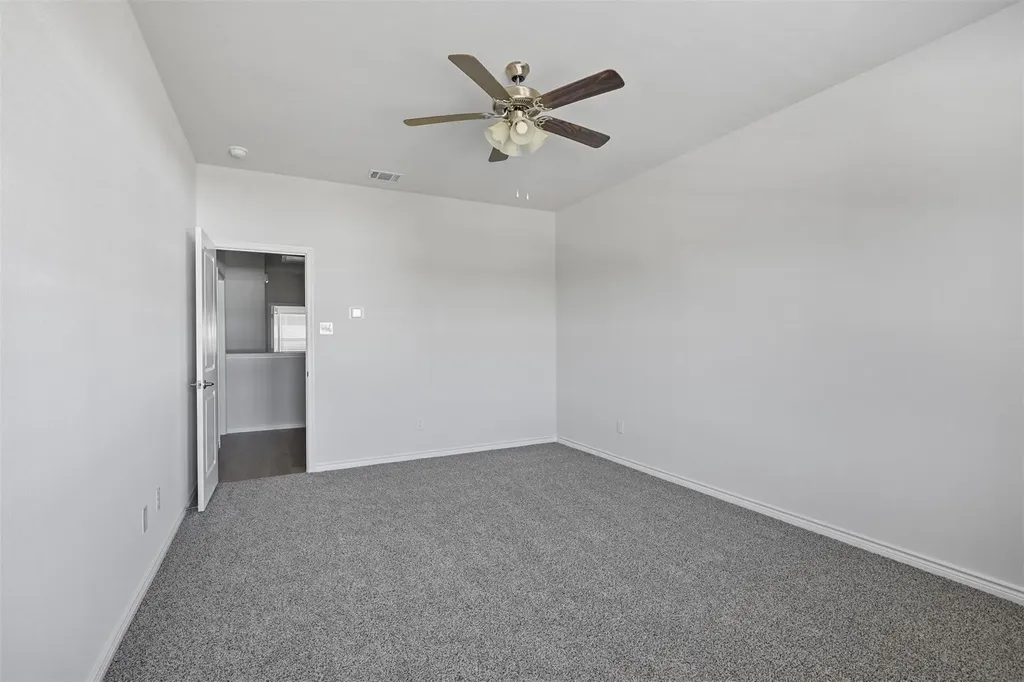 1933 Buffalo Hill Drive Mesquite TX 75149