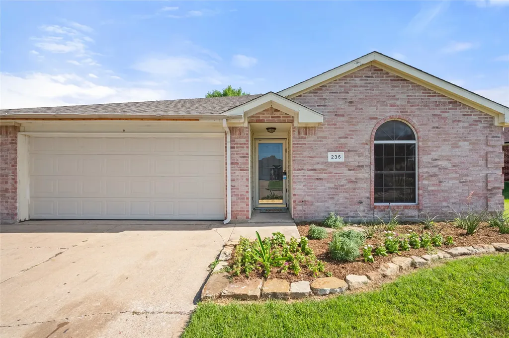 235 Lake Texoma Drive Wylie TX 75098